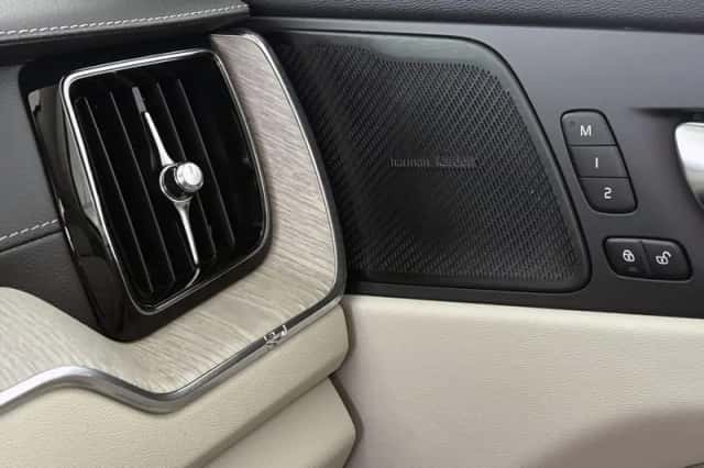 Volvo XC60 (2021) thumbnail 52