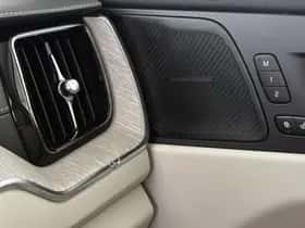 Volvo XC60 (2021) thumbnail 52