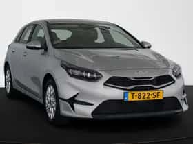 Kia Ceed (2023) thumbnail 2