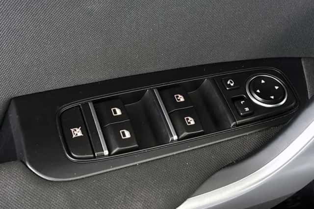 Kia Ceed (2023) thumbnail 26