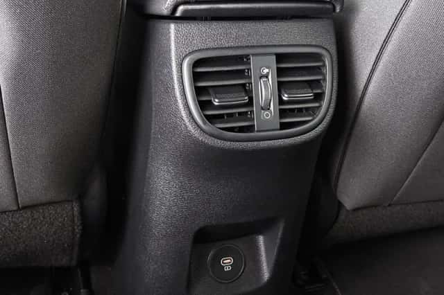 Kia Ceed (2023) thumbnail 29