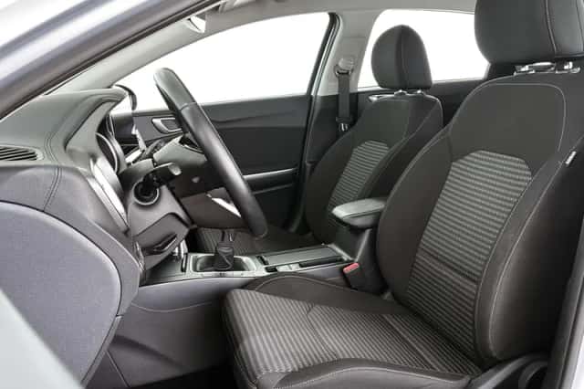 Kia Ceed (2023) thumbnail 6