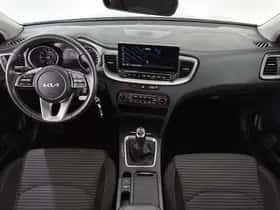 Kia Ceed (2023) thumbnail 7