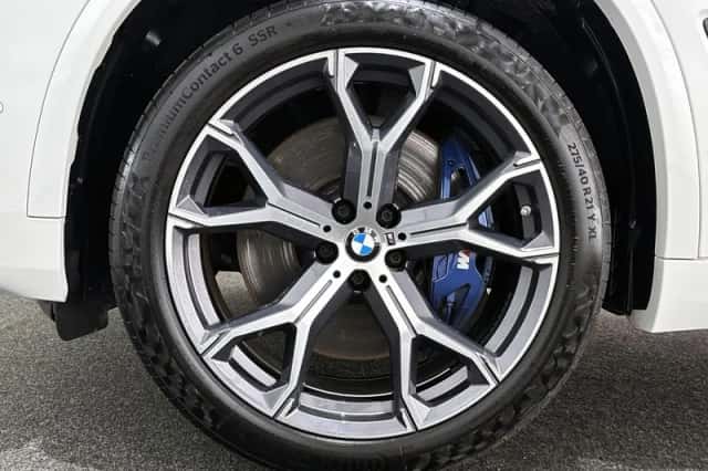 BMW X5 (2022) thumbnail 25