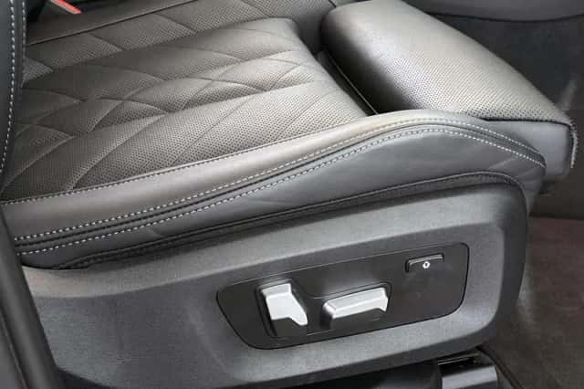 BMW X5 (2022) thumbnail 41
