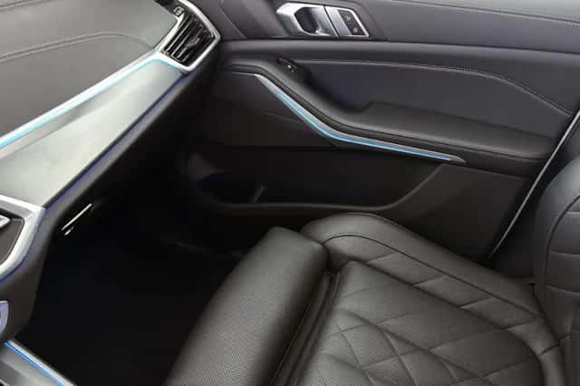 BMW X5 (2022) thumbnail 43