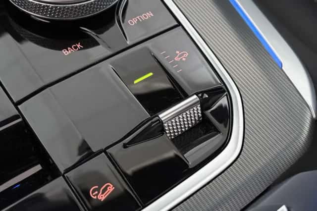 BMW X5 (2022) thumbnail 48