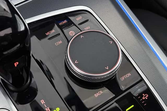 BMW X5 (2022) thumbnail 49