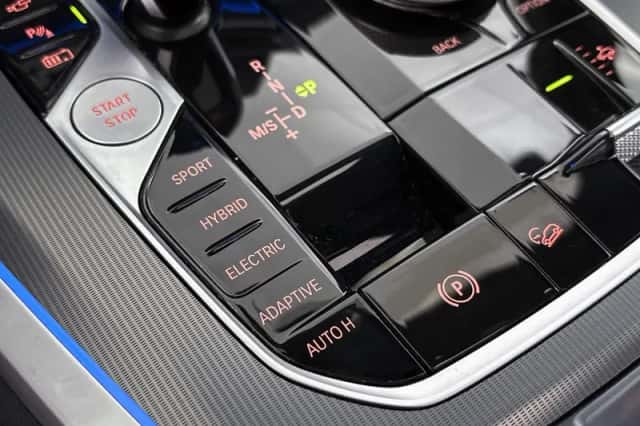 BMW X5 (2022) thumbnail 50