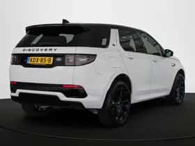 Land Rover Discovery Sport (2023) thumbnail 3