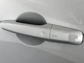 Land Rover Discovery Sport (2023) thumbnail 21