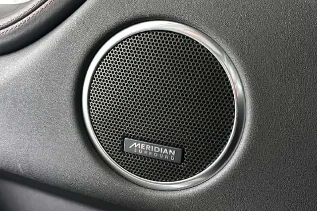 Land Rover Discovery Sport (2023) thumbnail 23