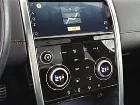 Land Rover Discovery Sport (2023) thumbnail 26
