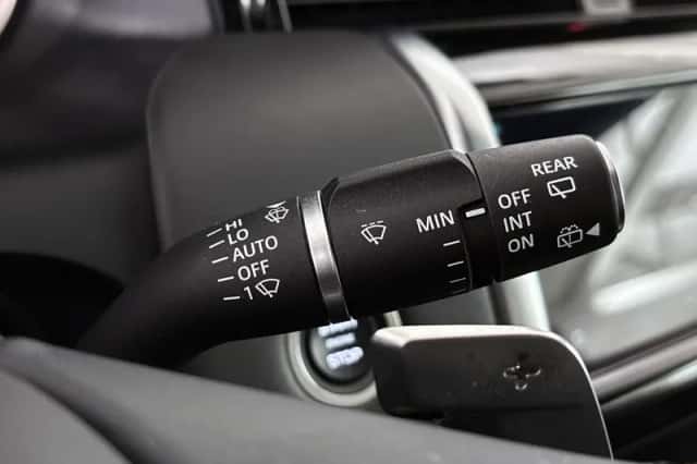 Land Rover Discovery Sport (2023) thumbnail 38