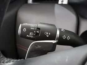 Land Rover Discovery Sport (2023) thumbnail 48