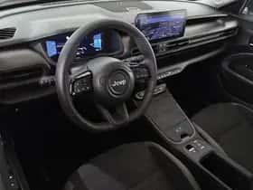 Jeep Avenger (2023) thumbnail 5