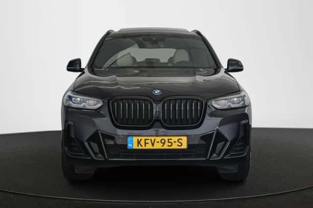 BMW X3 (2021) thumbnail 14