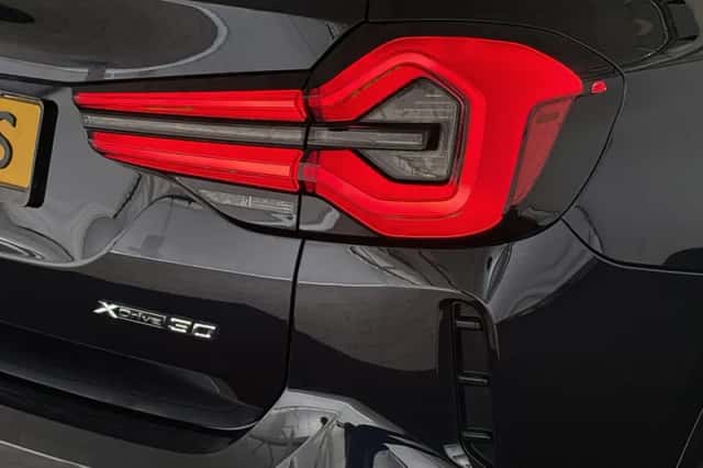 BMW X3 (2021) thumbnail 21