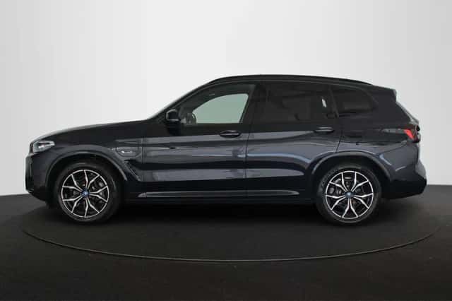 BMW X3 (2021) thumbnail 32