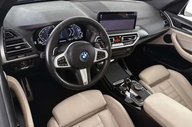 BMW X3 (2021) thumbnail 5