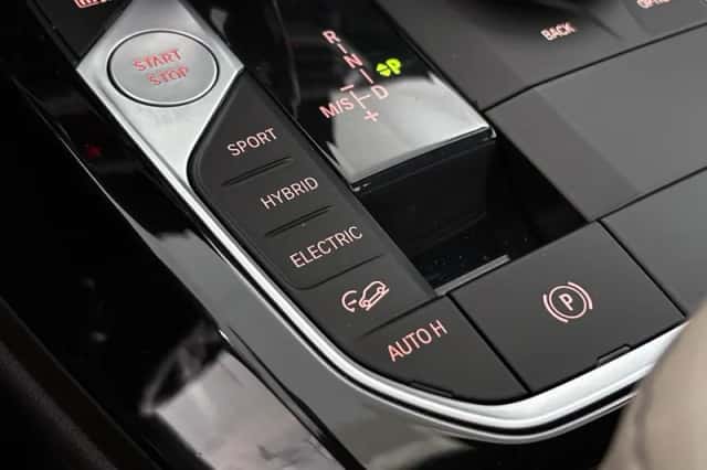 BMW X3 (2021) thumbnail 41
