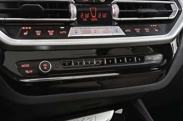 BMW X3 (2021) thumbnail 45