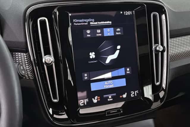 Volvo XC40 (2021) thumbnail 27