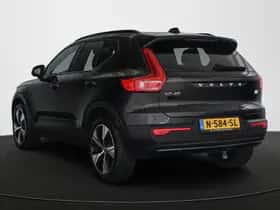 Volvo XC40 (2021) thumbnail 4