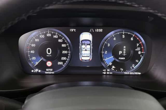 Volvo XC40 (2021) thumbnail 31
