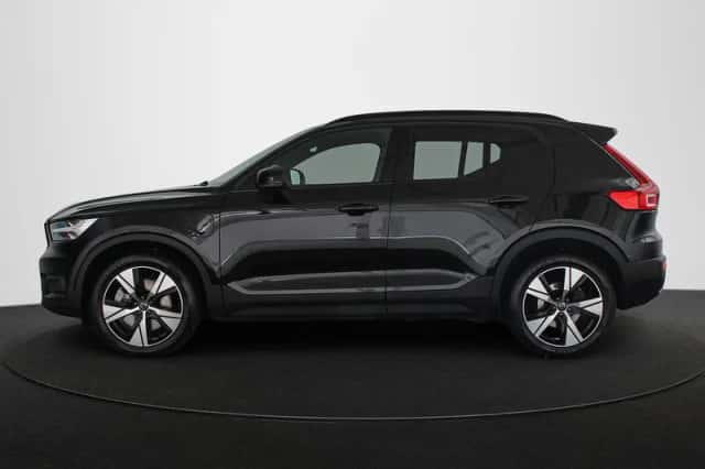 Volvo XC40 (2021) thumbnail 35