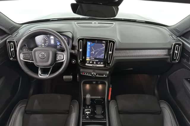 Volvo XC40 (2021) thumbnail 37