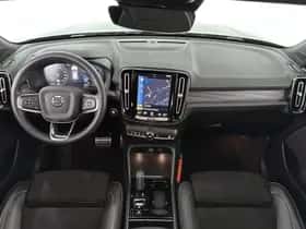 Volvo XC40 (2021) thumbnail 37