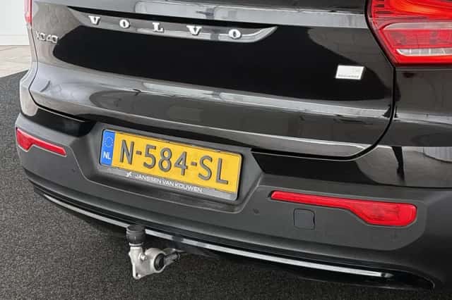 Volvo XC40 (2021) thumbnail 42