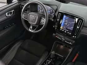 Volvo XC40 (2021) thumbnail 44