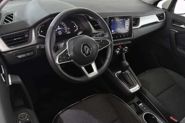 Renault Captur (2023) thumbnail 5