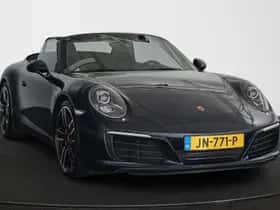 Porsche 911 (2016) thumbnail 2