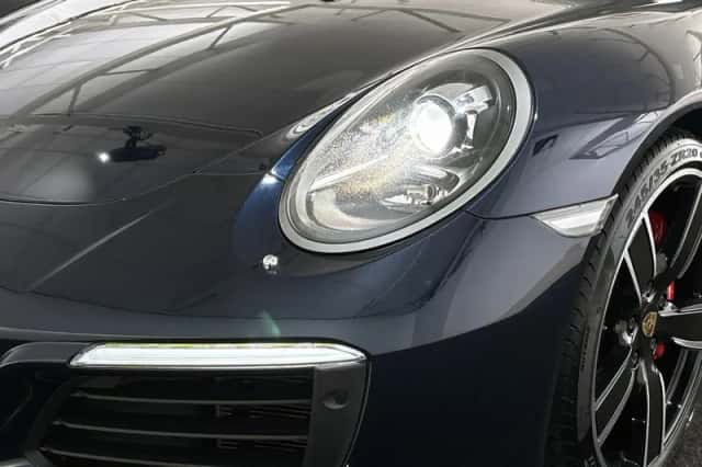 Porsche 911 (2016) thumbnail 21
