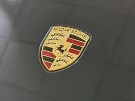 Porsche 911 (2016) thumbnail 36