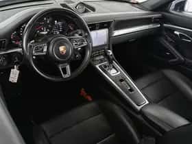 Porsche 911 (2016) thumbnail 5
