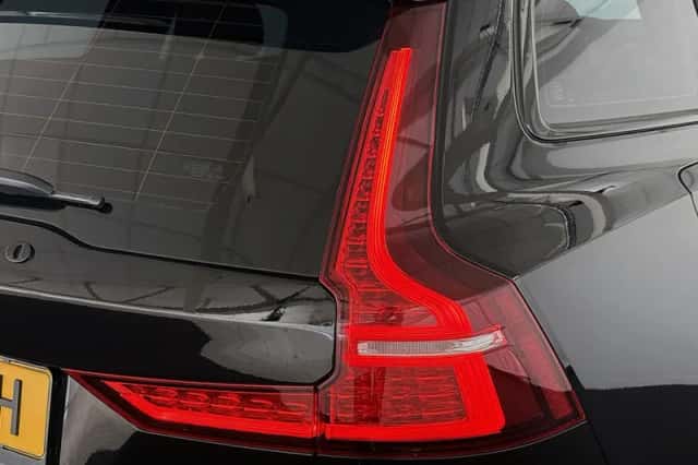 Volvo V60 (2022) thumbnail 22