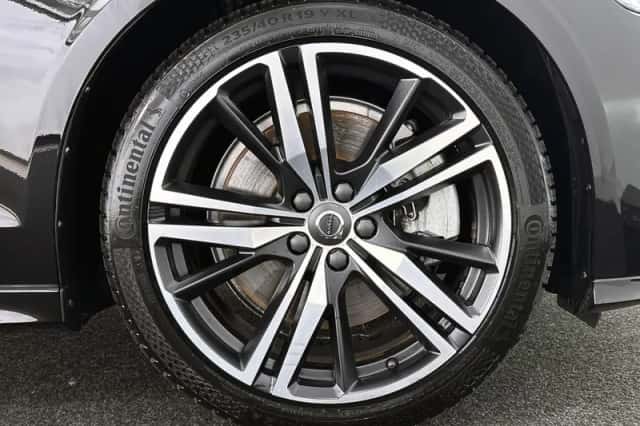 Volvo V60 (2022) thumbnail 23