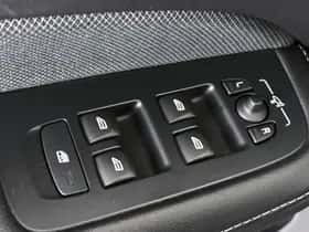 Volvo V60 (2022) thumbnail 32