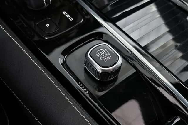 Volvo V60 (2022) thumbnail 42
