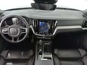 Volvo V60 (2022) thumbnail 7