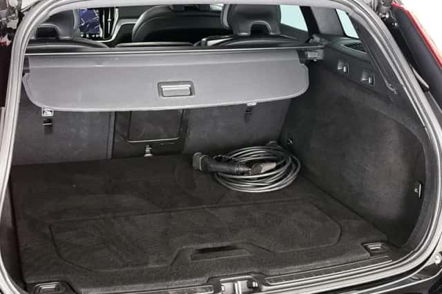 Volvo V60 (2022) thumbnail 10