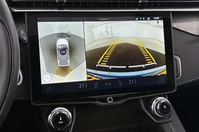 Lynk & Co 01 (2025) thumbnail 18