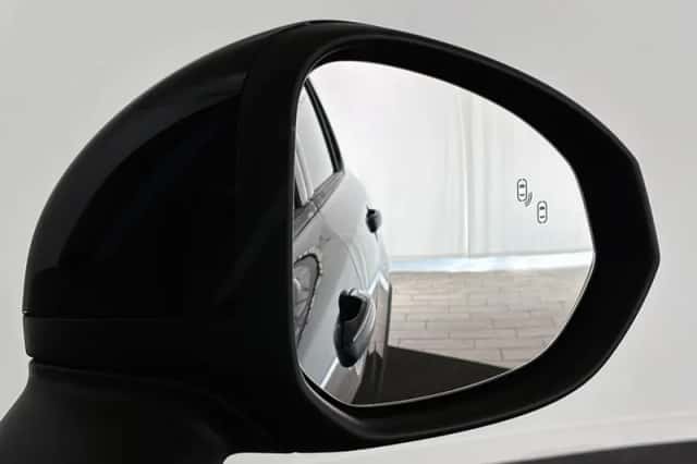 Lynk & Co 01 (2025) thumbnail 30