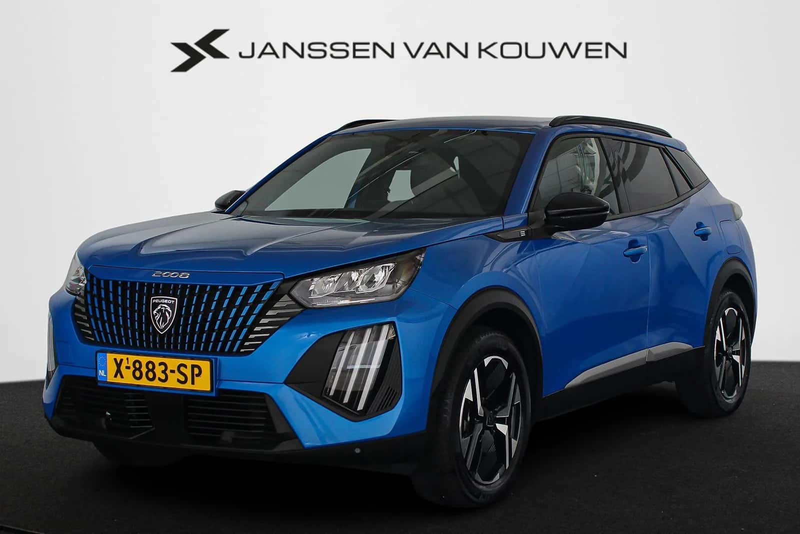 Peugeot e-2008 (2024) — foto 1