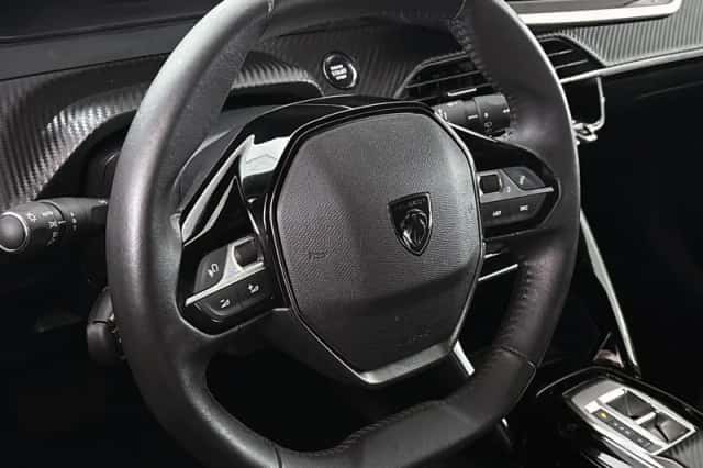 Peugeot e-2008 (2024) thumbnail 12