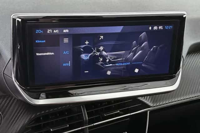 Peugeot e-2008 (2024) thumbnail 21